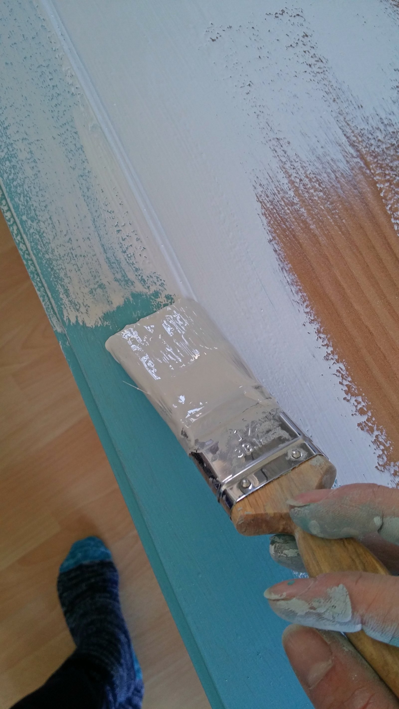 how to paint ikea furniture
